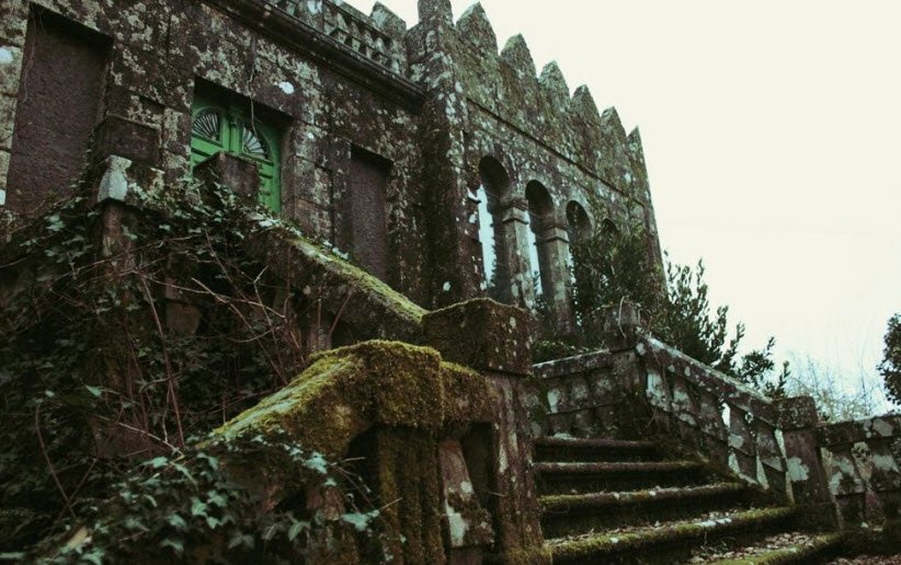 Torre de Fornelos en Crecente, Spain